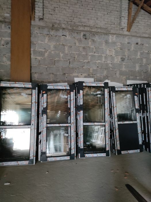 Drzwi pcv nowe do biura sklepu magazynu tarasu 100/2100