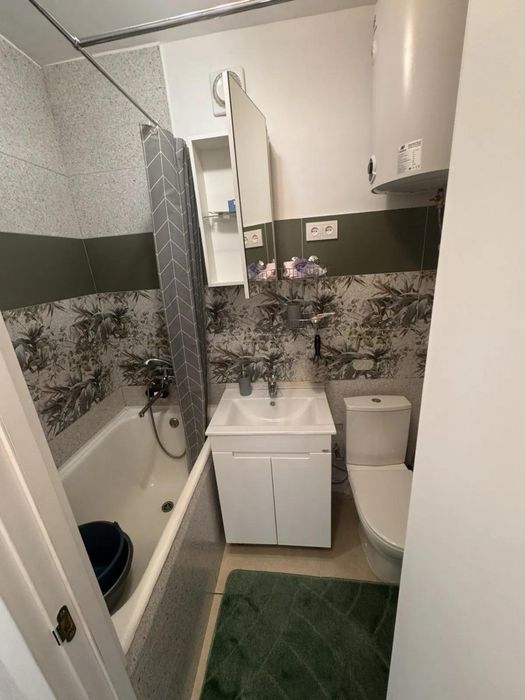 Продається 1 кім. квартира по вул. Пулюя 21 кв.м