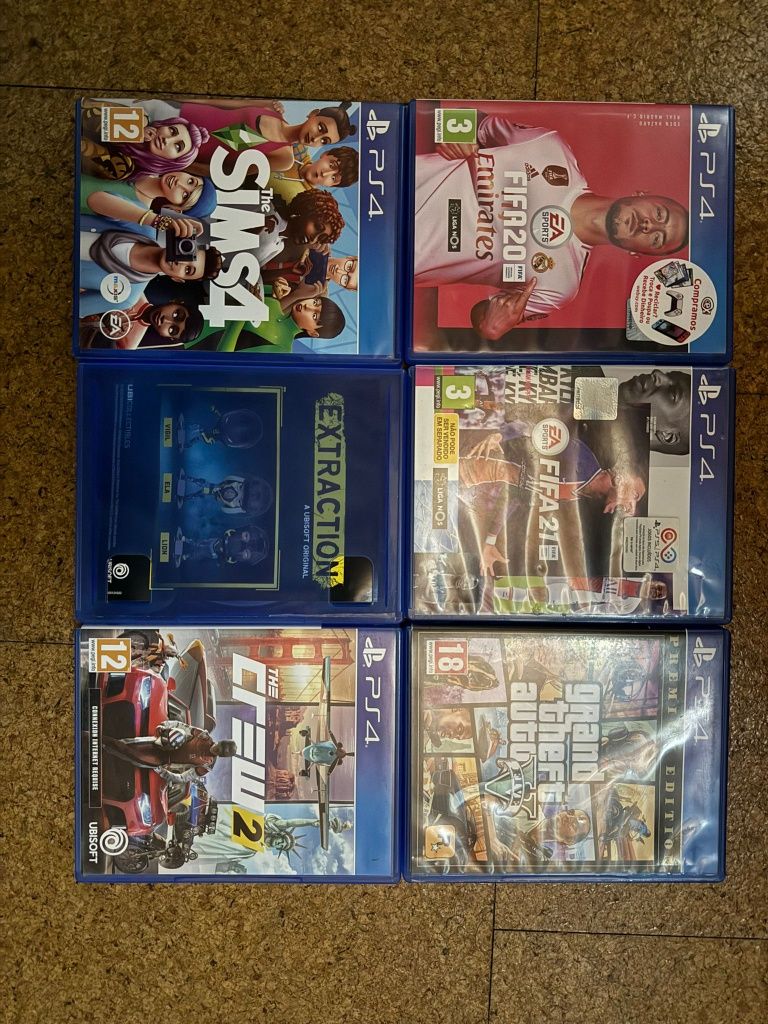 Vendo ps4 +jogos+comando incluído