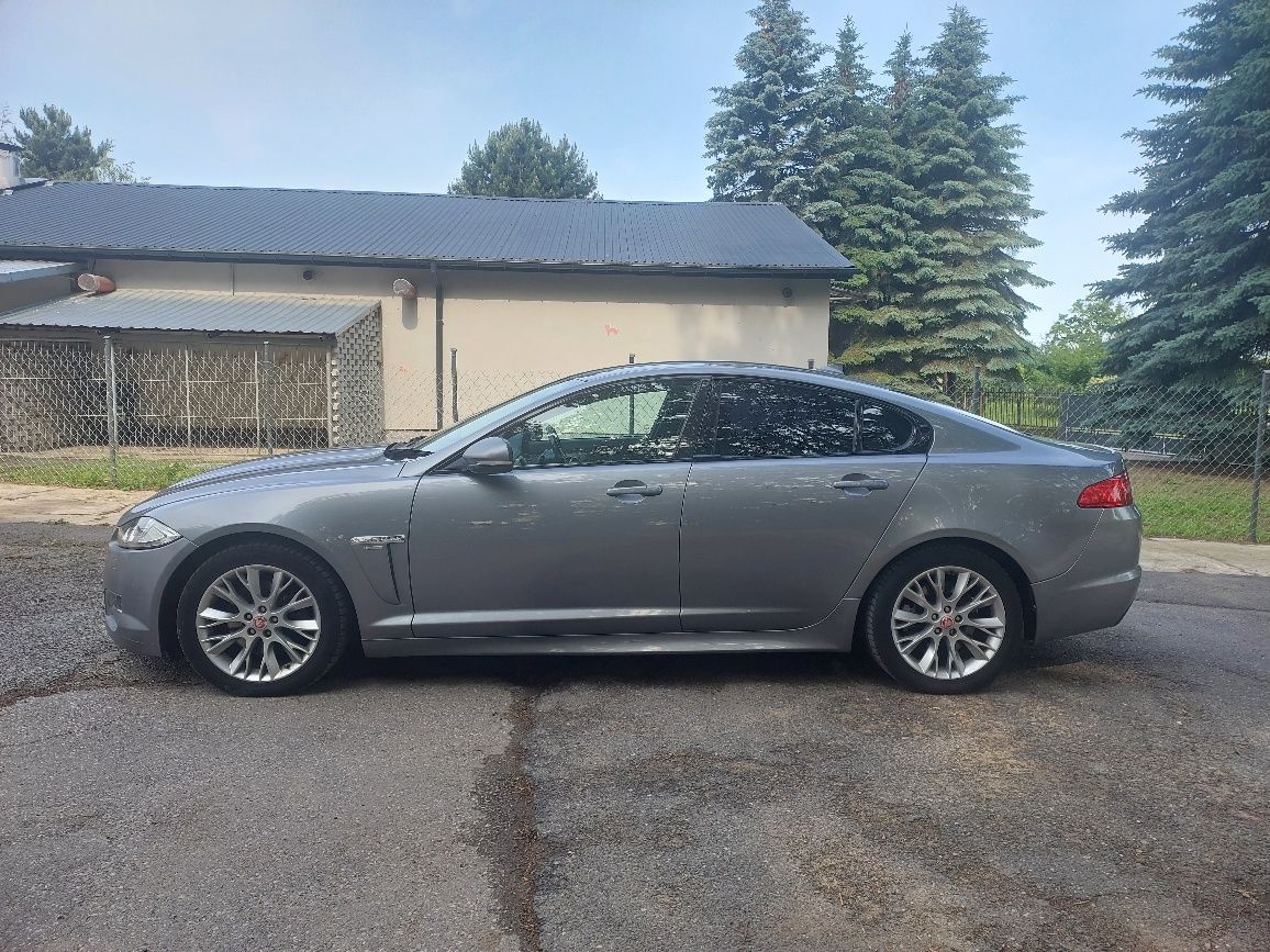 Jaguar XF 2.2d R Sport  silnik 224dt 190 km Przód Części Felgi 18"