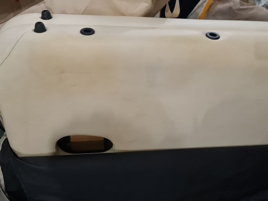 Складний двосекційний масажний стіл JOY від ART OF CHOICE Бежевий