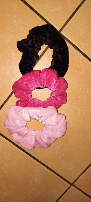 Gumki Frotki do wlosow Welur SCRUNCHIES