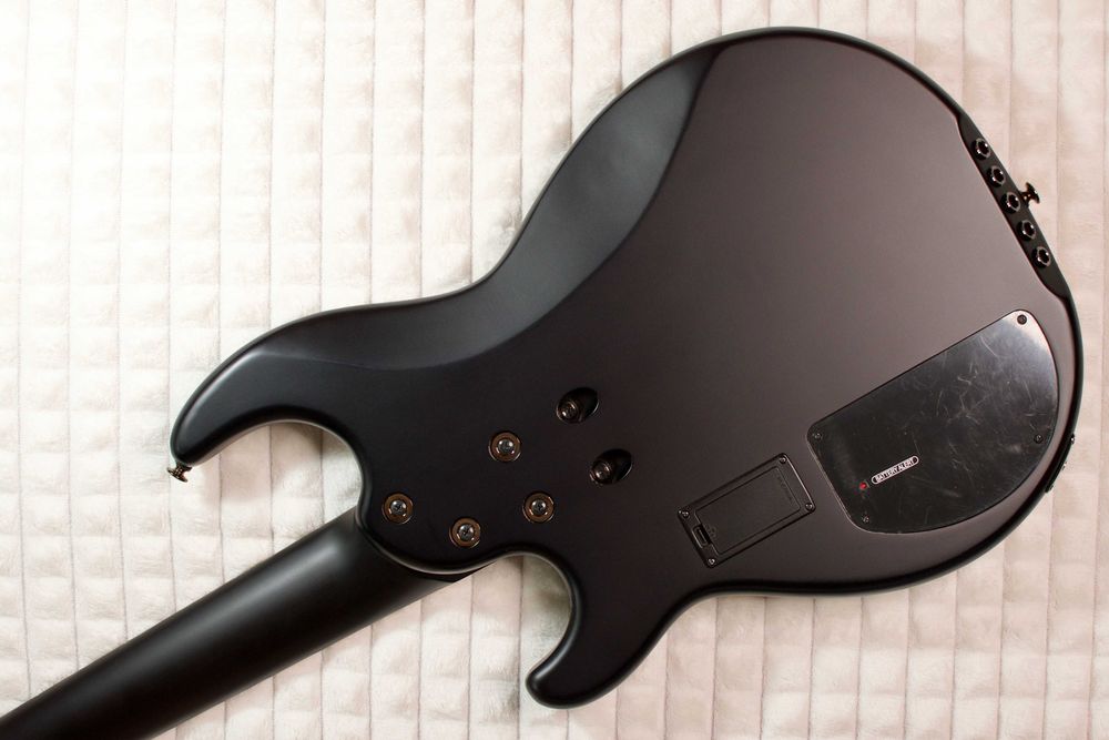 Yamaha BB735A - як нова, з чохлом і коробкою