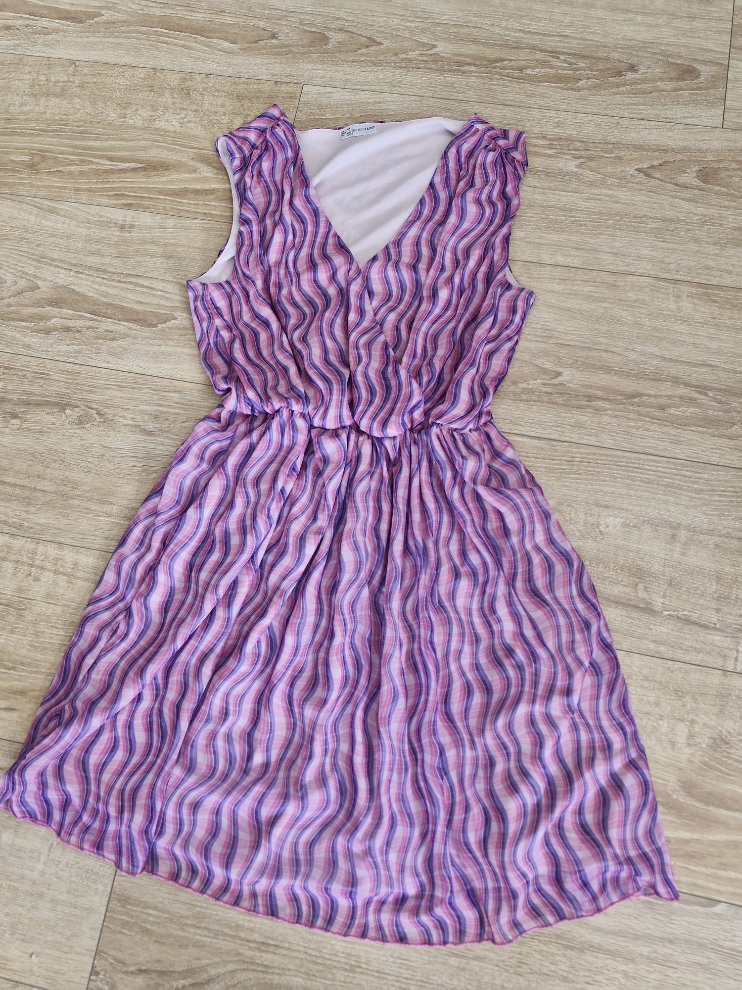 Sukienka bonprix 44/46