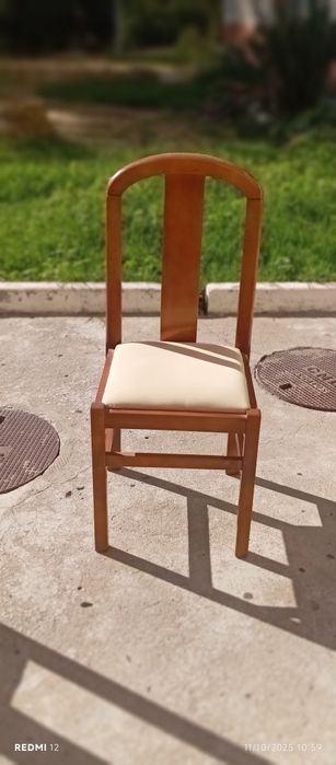 4 cadeiras madeira