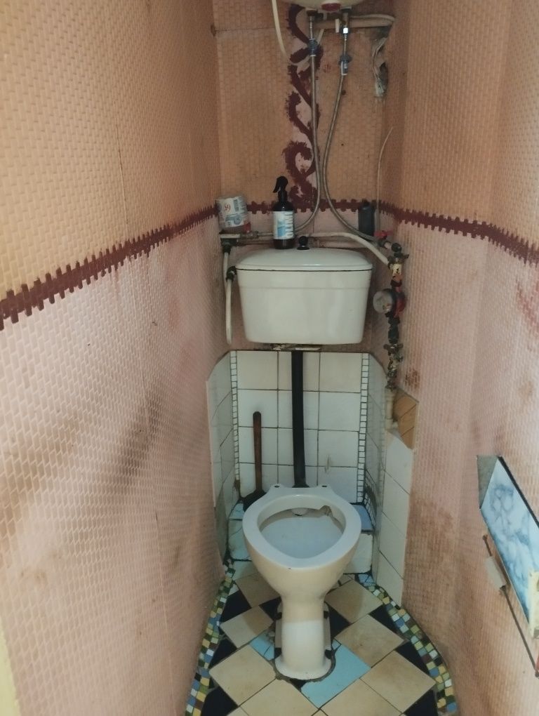 Продам или обменяем на дом в Лозовой