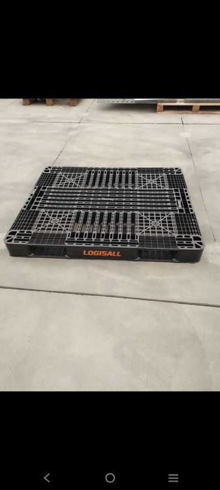 Palety plastikowe 130x110 skrzynki rozsączające