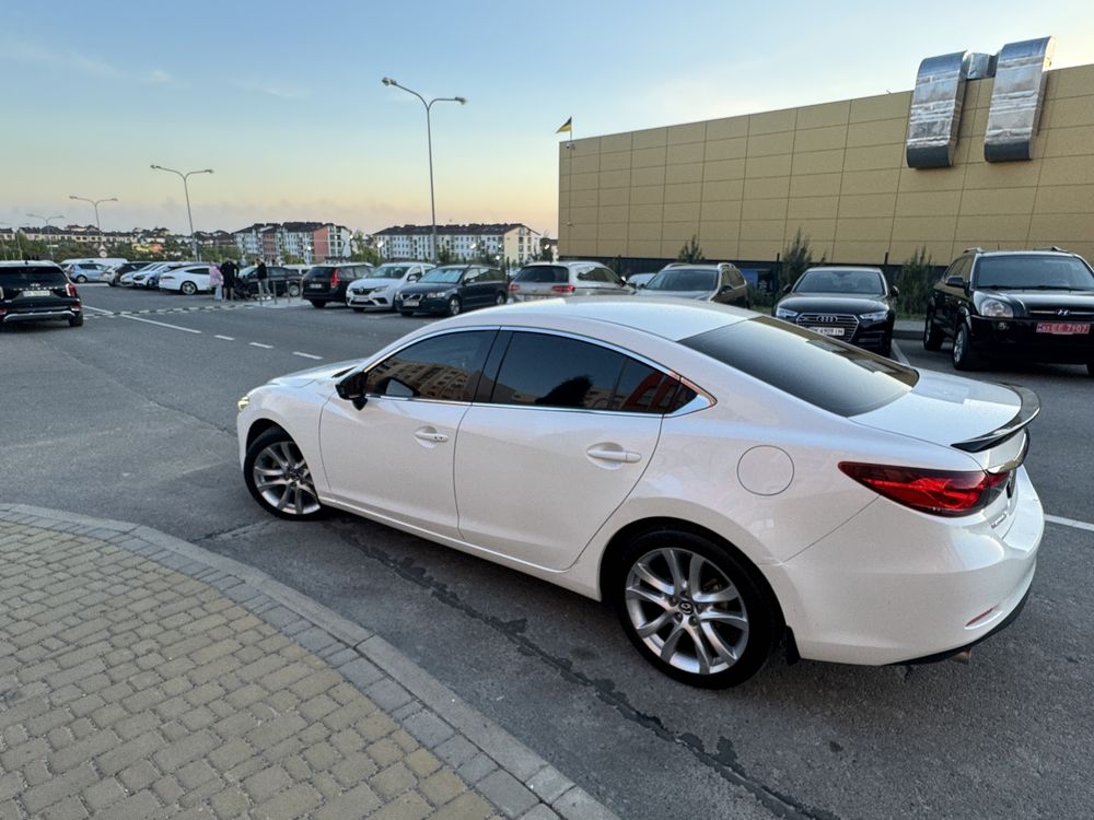 Mazda 6 Touring ( RESTYLING )