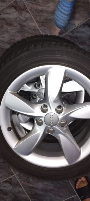 Felgi z oponami zimowymi