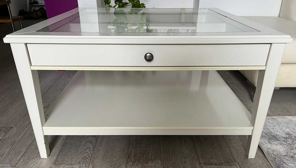 Stolik kawowy biały