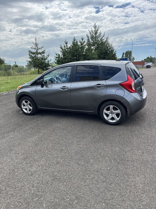 Nissan Versa Note 2015 1,6бензин автомат