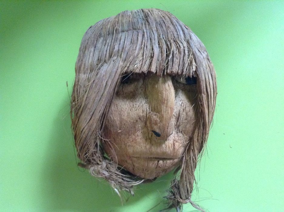 Maski dekoracyjne z kokosu 2 szt.