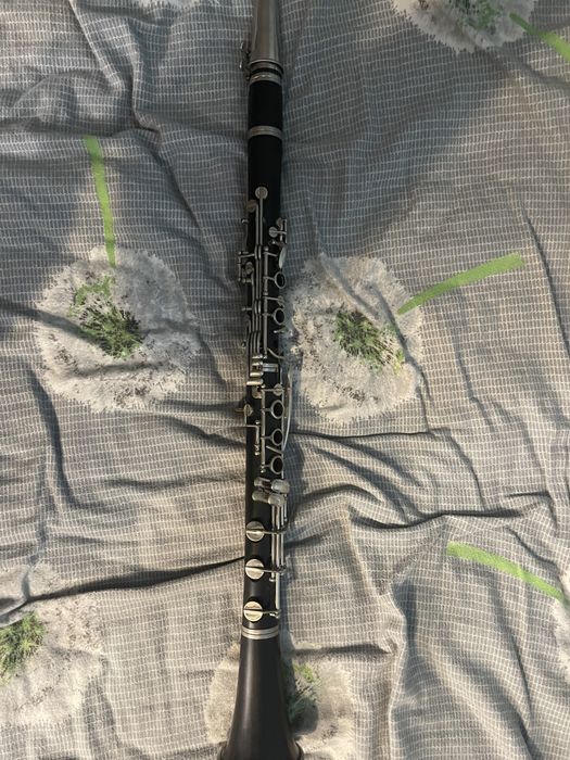 Продам кларнет в хорошому стані