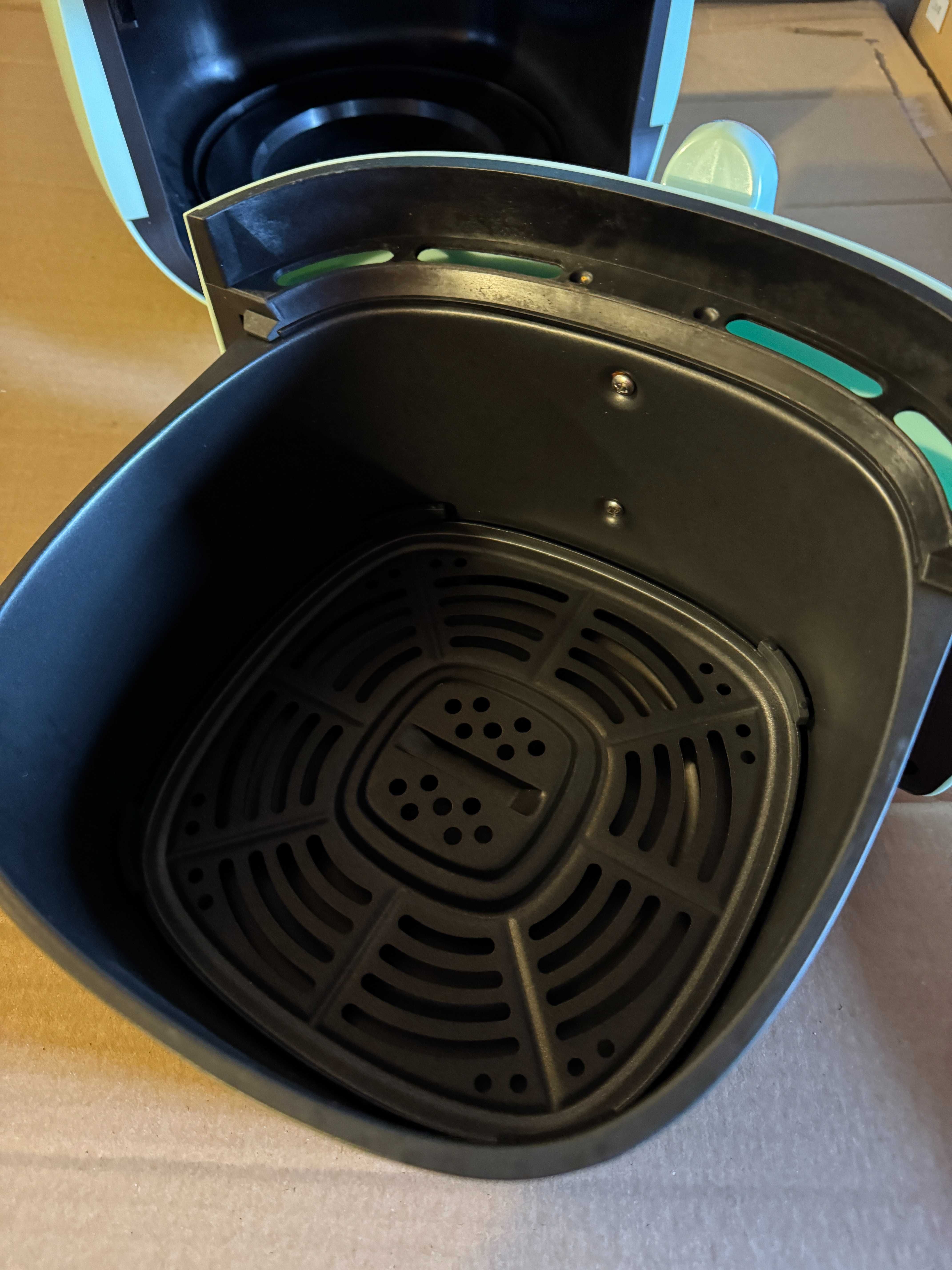 Frytkownica na gorące powietrze, 4L