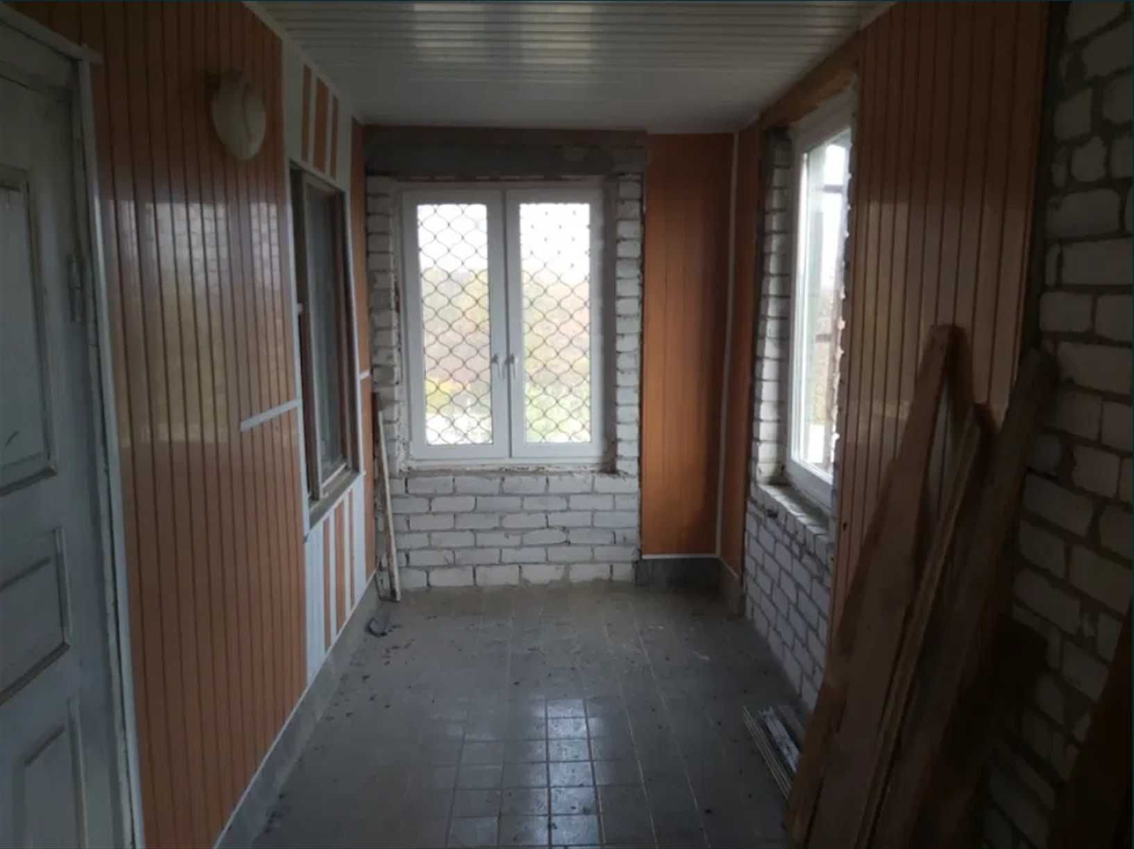 Продам дом-дачу в Крынычках Тихий район. Все приват. Отличная цена.TB.