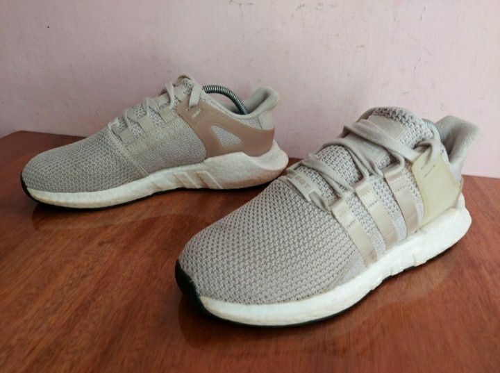 Кроси фірми adidas EQT Support оригінал 

Розмір по бірці:
 Us 8 1/2