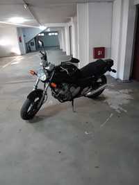 Moto Yamaha XJ600N
