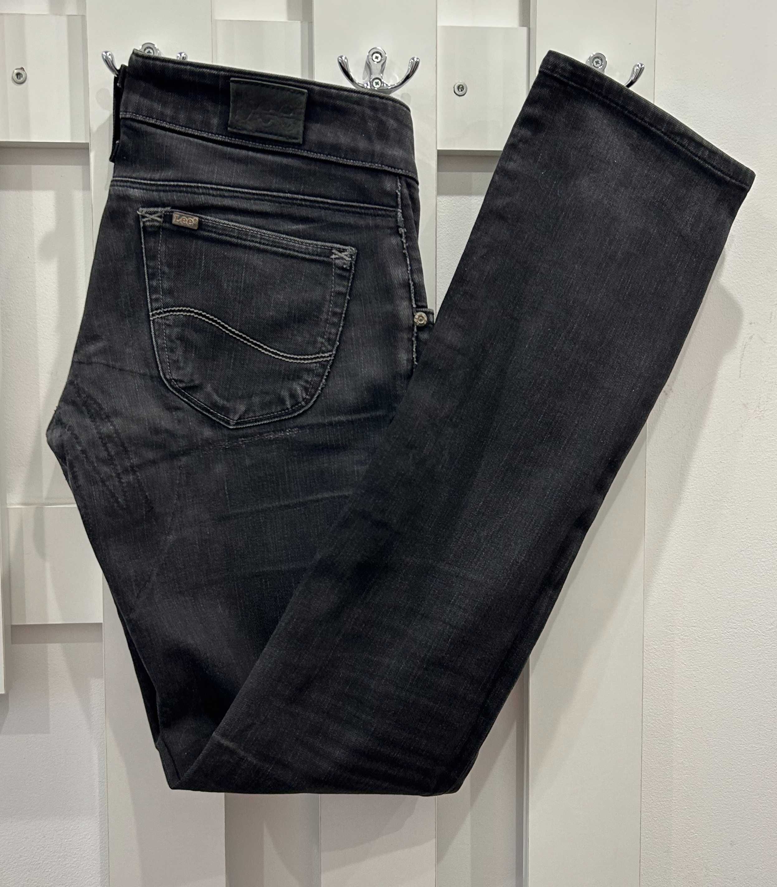 Black Straight Jeans from Lee size S/M biodrówki - casual style