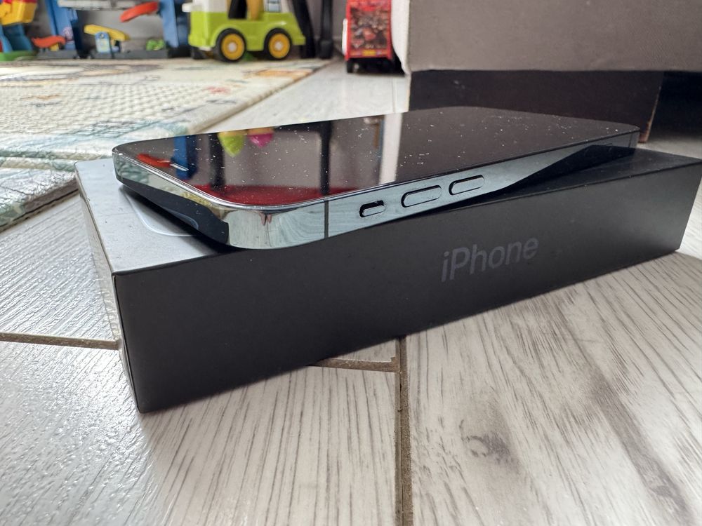 iPhone 12 pro Pacific Blue 128 gb