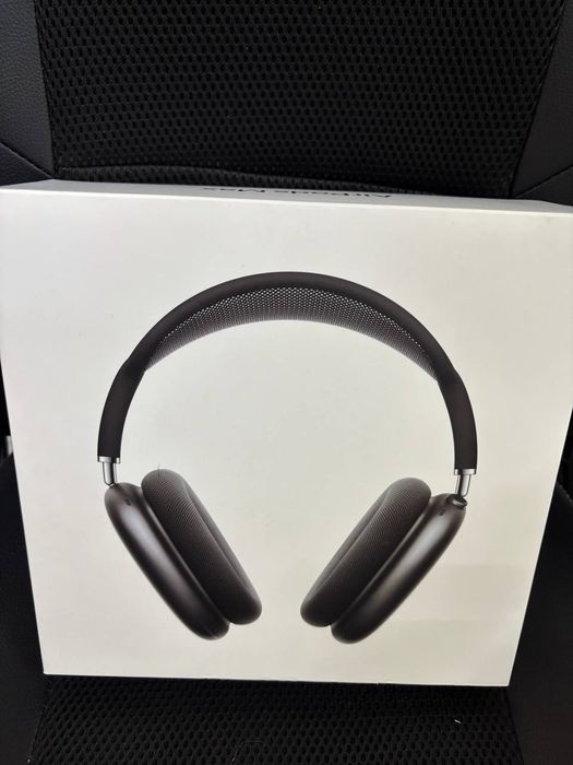 Чудові навушники Apple AirPods Max A2096 Space Gray!