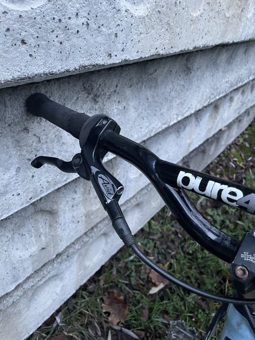 велосипед Gt chuker dirt fr , marzocchi , avid , rtuvative