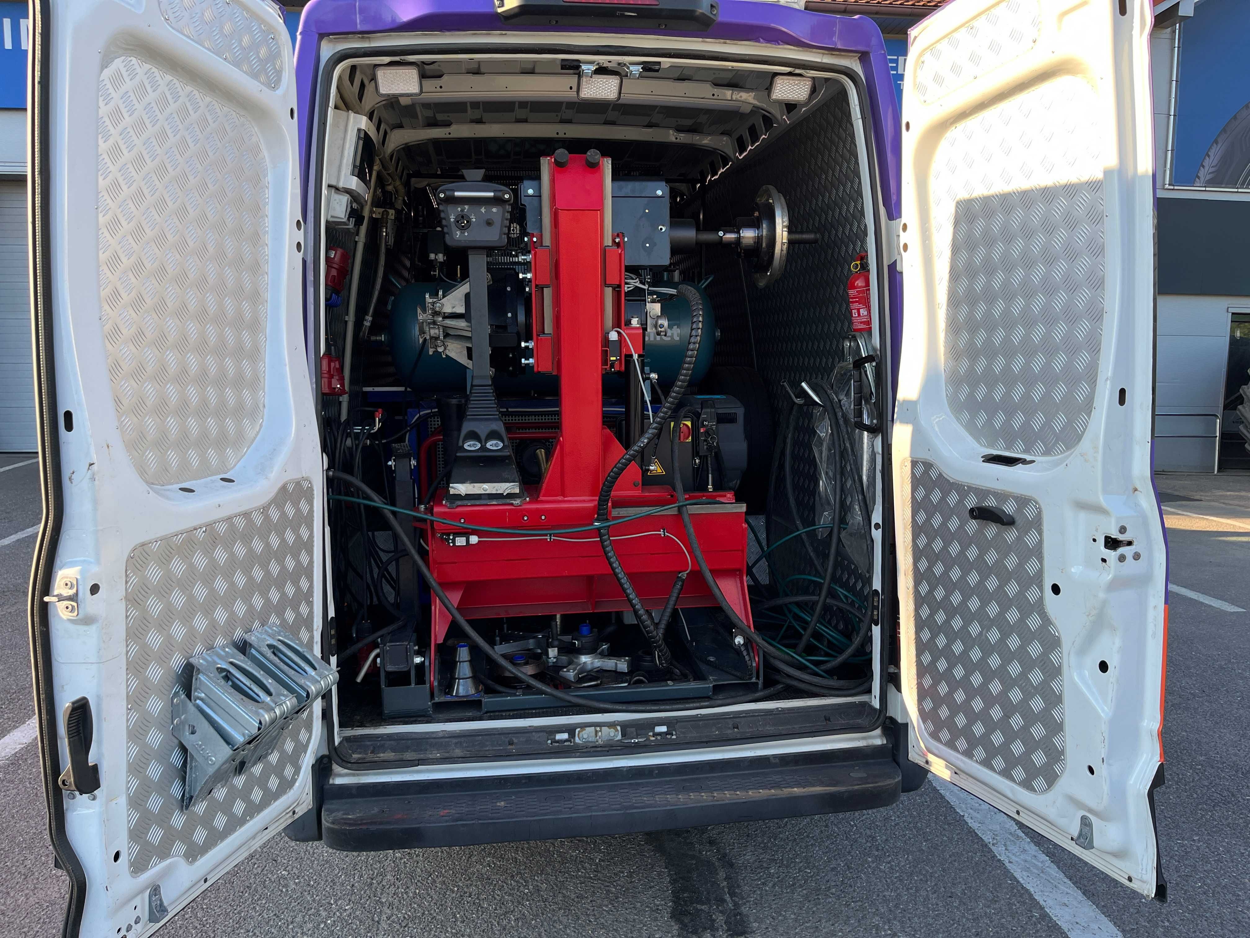 IVECO WÓZ SERWISOWY - mobilna wulkanizacja
