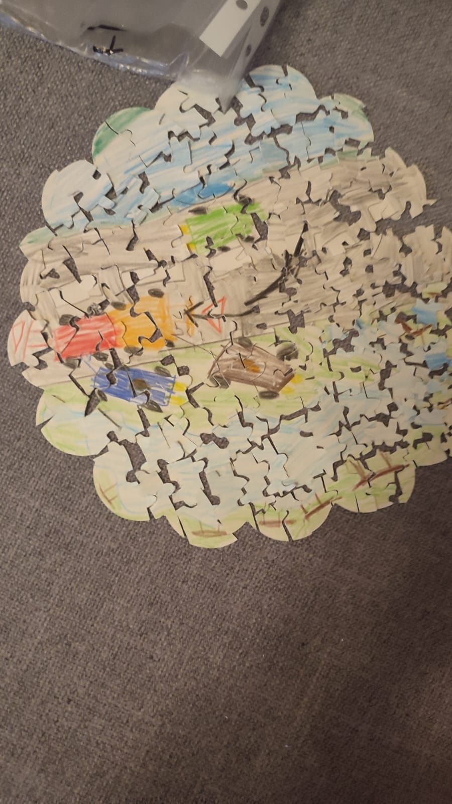 Puzzle wypadek autek handmade 140 elementy 23x23