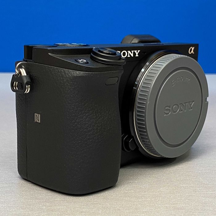 Sony Alpha A6400A (Corpo) - 24.2MP | 3 ANOS DE GARANTIA