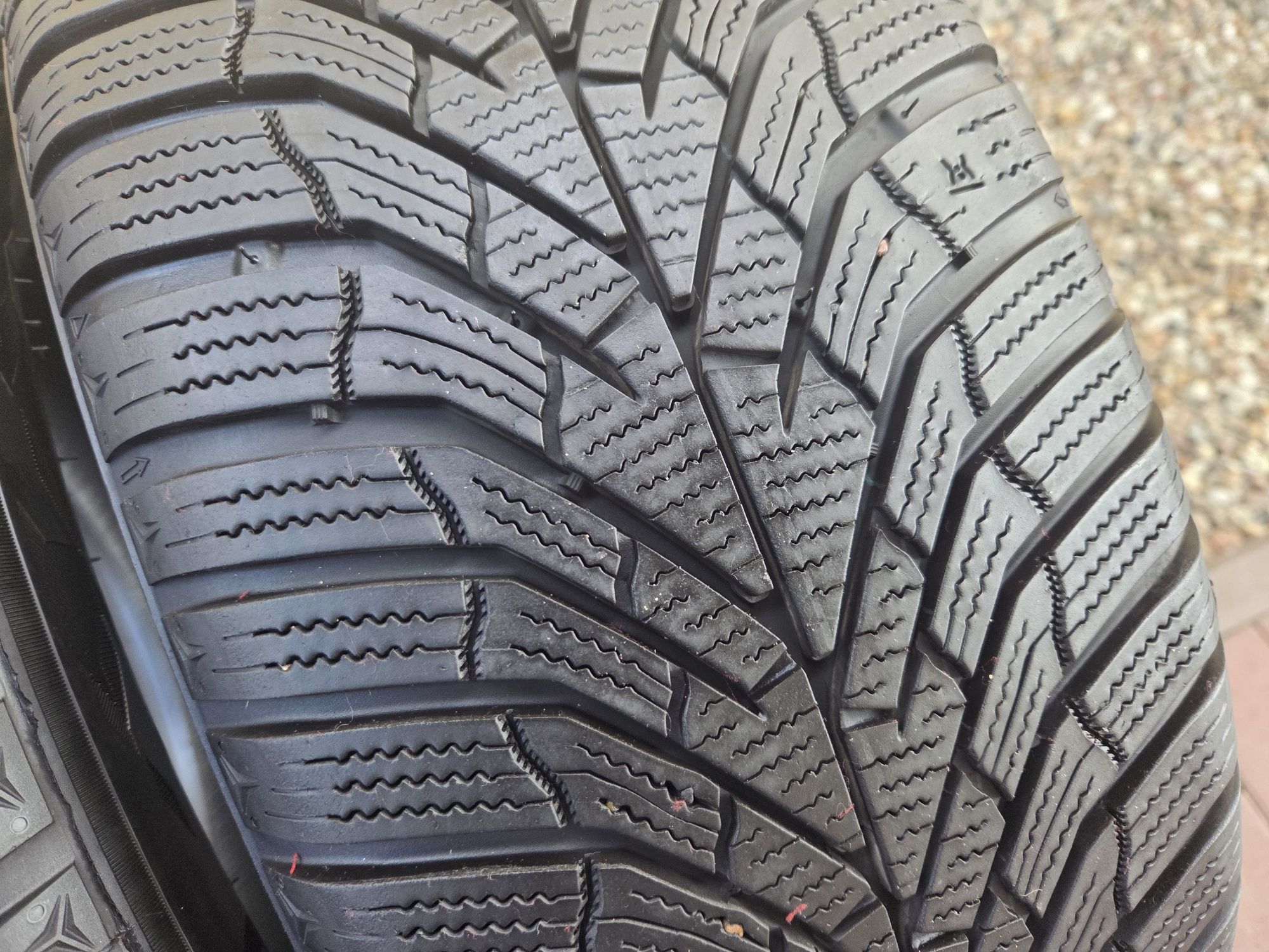 Kumho Jak nowe zima 215/55 r16 2024rok