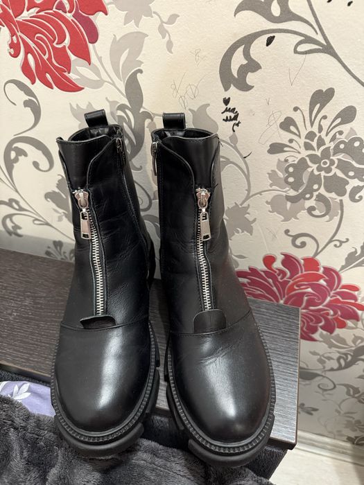 Шкіряні черевики ботінки весняні