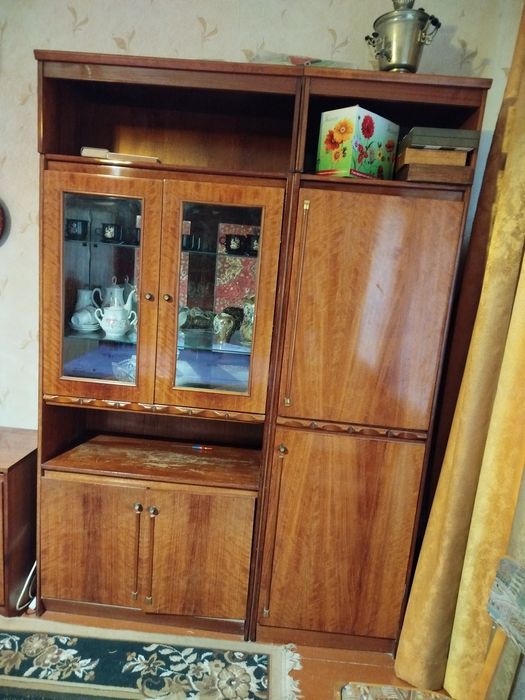 Віддам безкоштовно шафи