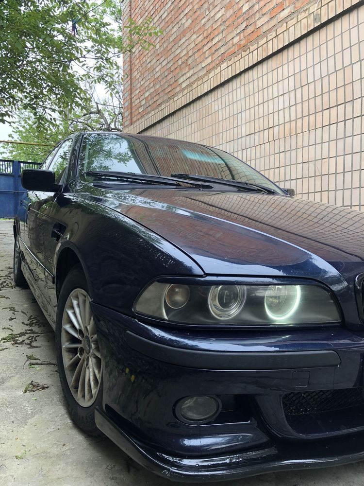 Продам BMW e39 535