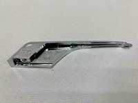 Накладка люверса нижняя левая хром Tesla Model X 1049611-00-F