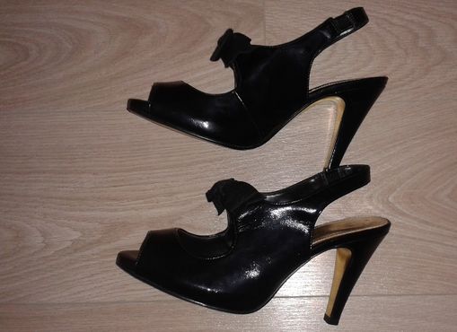 Szpilki 39 Dorothy Perkins sandały buty damskie czółenka Torebka