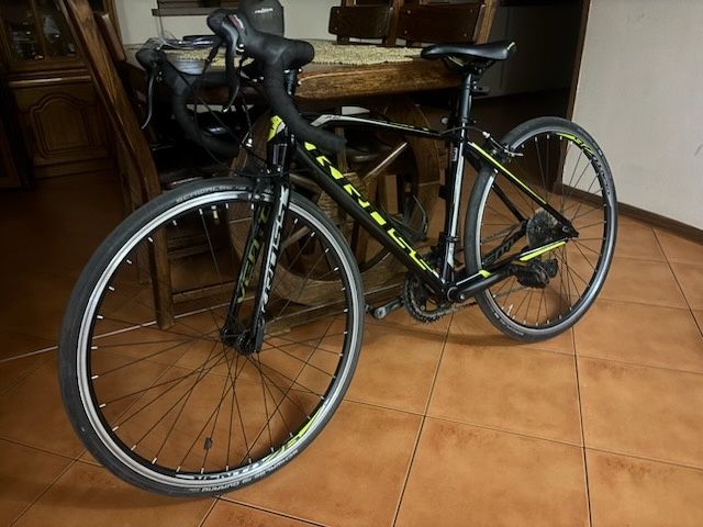 Sprzedam rower Kross vento szosowy