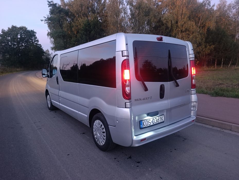 Renault Trafic 2.0 115km*Long * Passenger