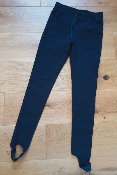 Zara Spodnie bawełna z zapietkami 140 cm jak nowe