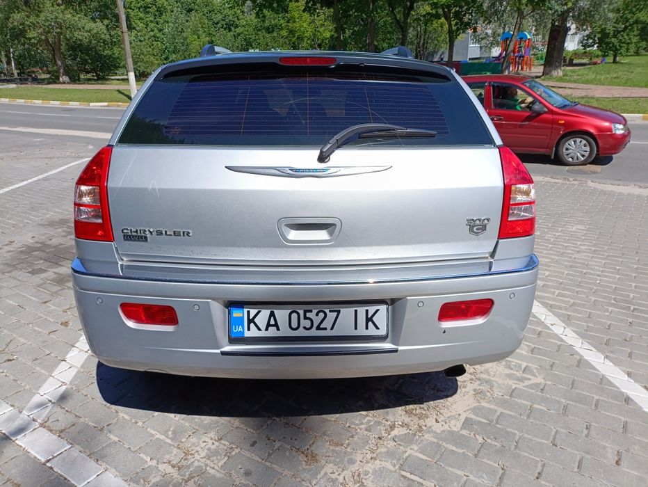 Chrysler 300c touring 3.5 v6 awd