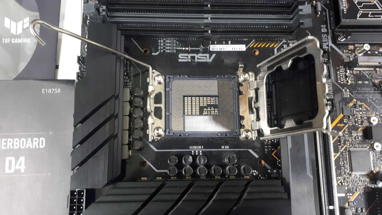 Материнська плата Asus TUF GAMING B660M-PLUS D4