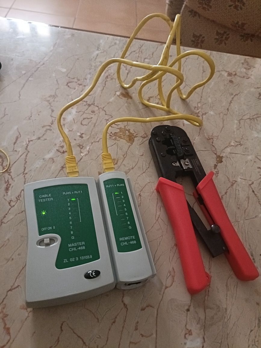 Teste RJ e alicate de cabeamento RJ