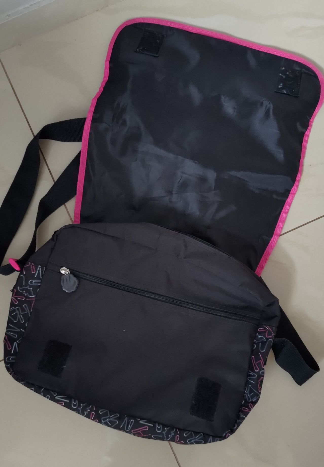 Monster High torba na ramię St. Majewski