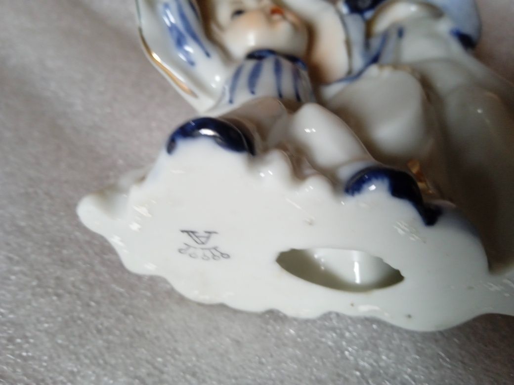 Подарунок статуетка фігурка Італія Capodimonte діти дети