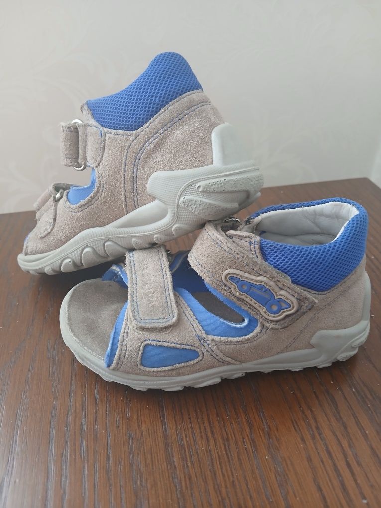 Босоніжки 25р.Superfit, 14,5см, шкіра, сандалі
