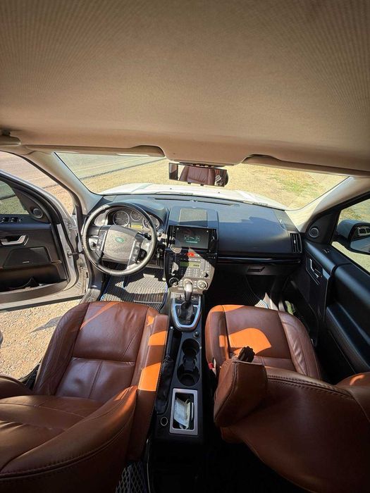 Рендж ровер фрилендер 2