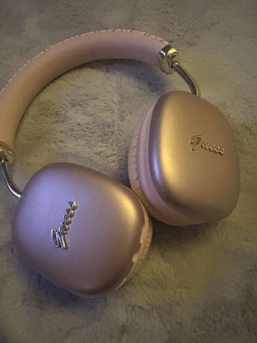 Słuchawki nauszne GUESS GUBHK1GCTCSP Różowy