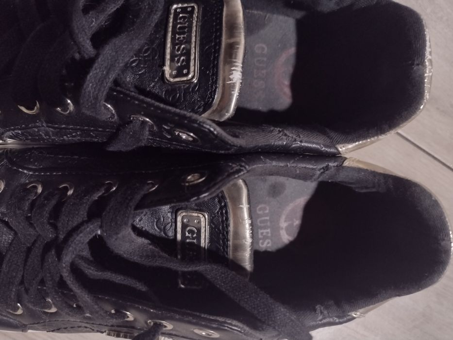 Buty Guess w bardzo dobrym stanie