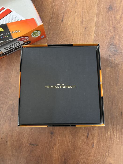 Trivial Pursuit aposta e ganha como novo!