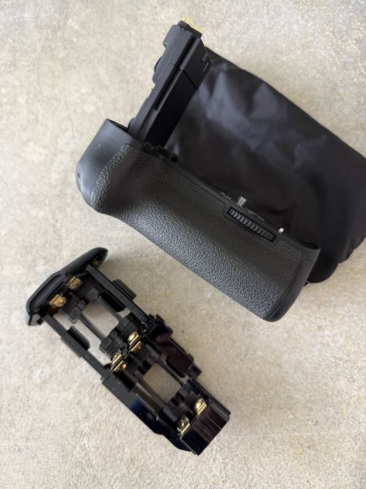 Punho Canon BG-E9 (Battery Grip EOS 60D)