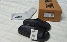 Шлëпки чëрные adidas Yeezy slide 6448