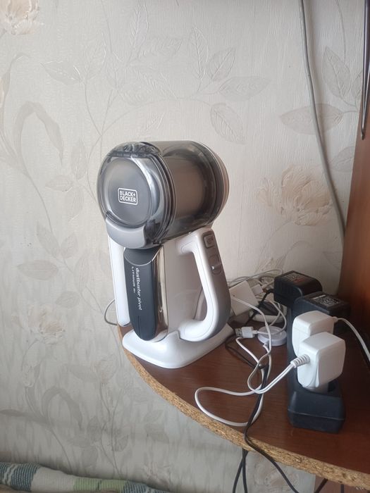 Аккумуляторный пылесос